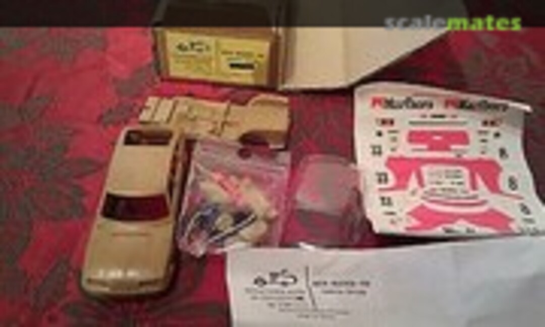 Rover Vitesse &quot;Marlboro&quot; (JPS Miniatures Auto )