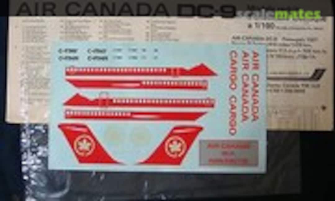 1:100 DOUGLAS DC-9-40, AIR CANADA (Carmichael Airliner Models Ltd NO-900-AC)