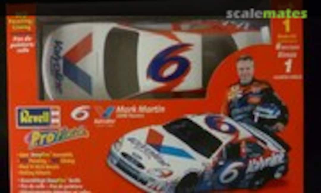 1:24 #6 Valvoline Mark Martin 2000 Taurus (Revell 85-1343) 85-1343