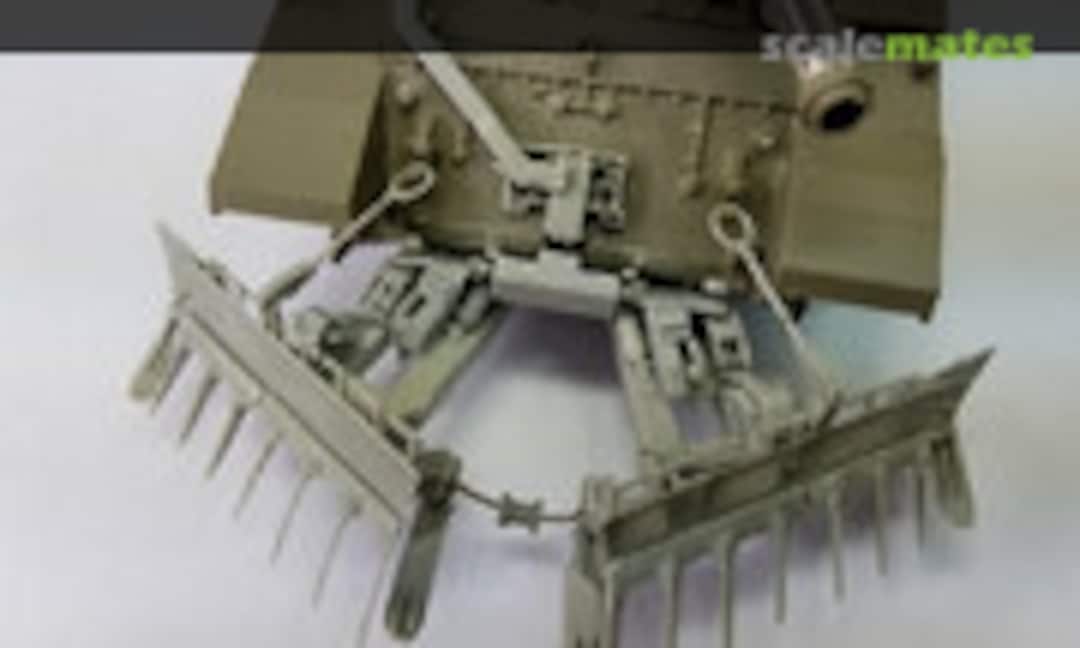 1:35 Pearson Trackwidth Mine Plough (Newland Models NM41) NM41