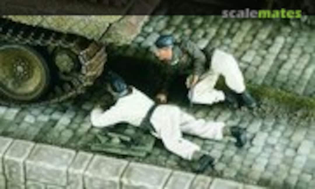 1:35 German Panzer Mechanics Winter Clothing (Verlinden Productions 2166) 2166