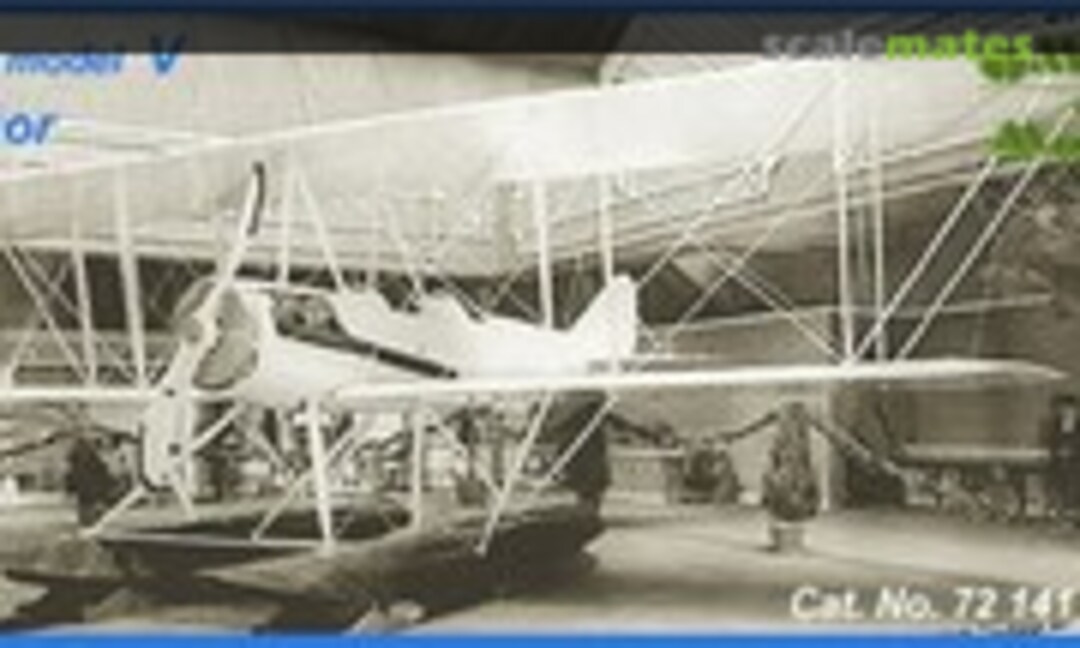 1:72 L.W.F. model V Tractor floats (Omega Models 72141) 72141