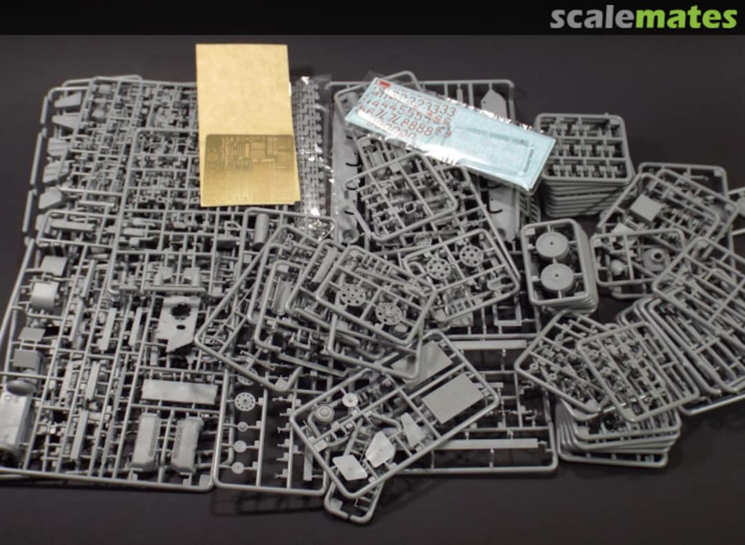 Contents SU-85 Mod.1943 Mid Production 35187 MiniArt Contents SU-85 Mod.1943 Mid Production 35187 MiniArt