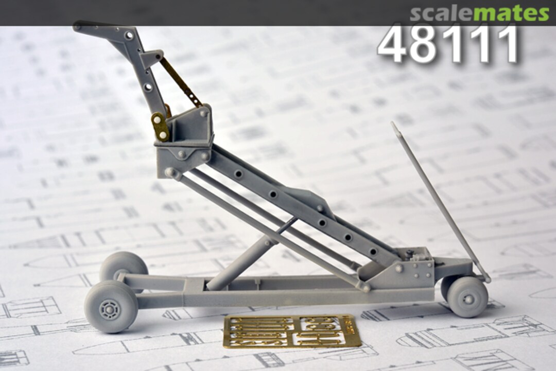 Boxart Weapons Loading Crane (up to 500 kg) AMC 48111 Advanced Modeling Boxart Weapons Loading Crane (up to 500 kg) AMC 48111 Advanced Modeling