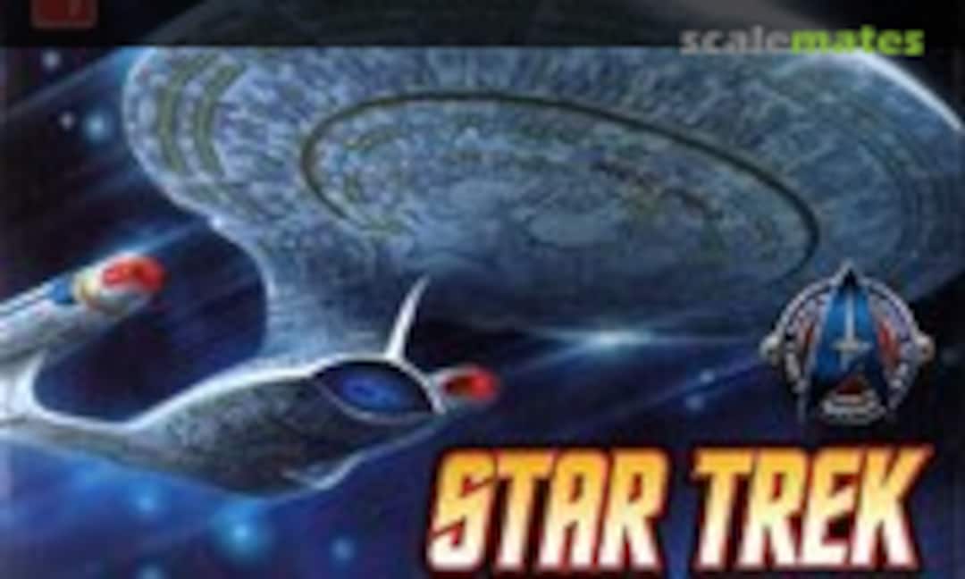 1:2500 U.S.S. Enterprise NCC-1701-D (AMT 662)