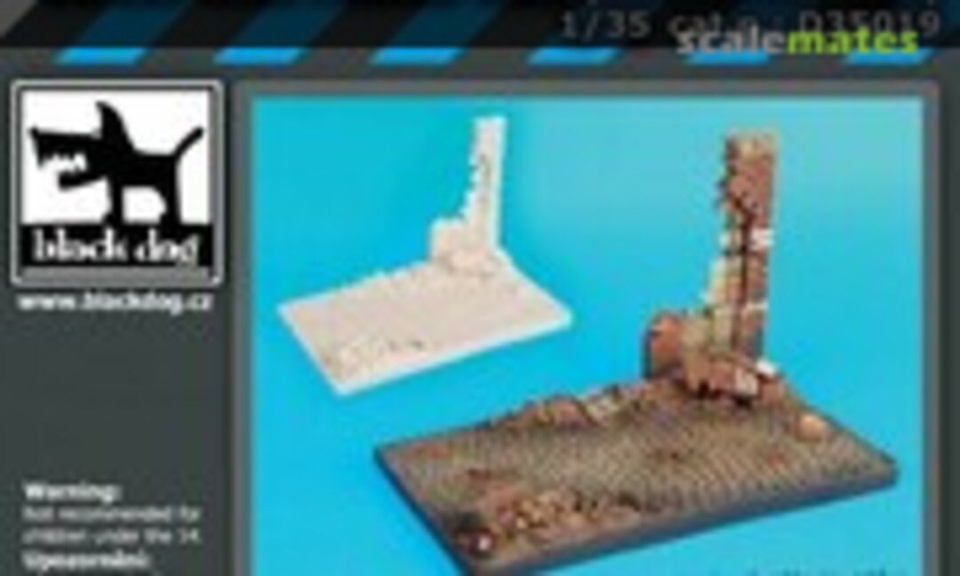 1:35 Street with ruined wall (Black Dog D35019)