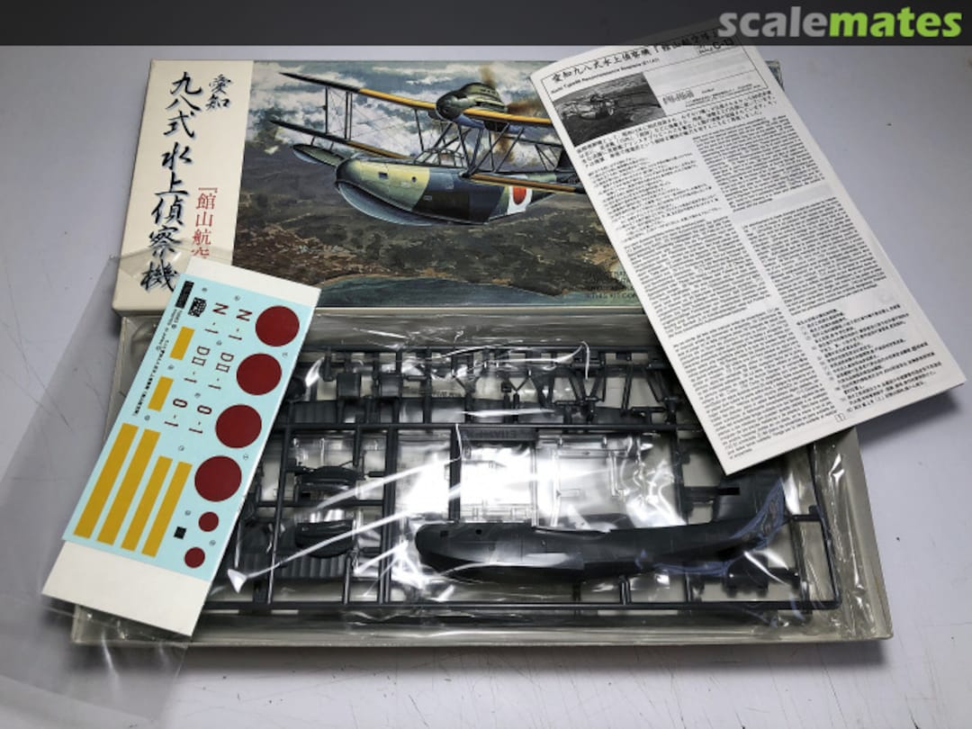 Contents Aichi E11A1 Type 98 Reconnaissance Seaplane 72063 Fujimi Contents Aichi E11A1 Type 98 Reconnaissance Seaplane 72063 Fujimi