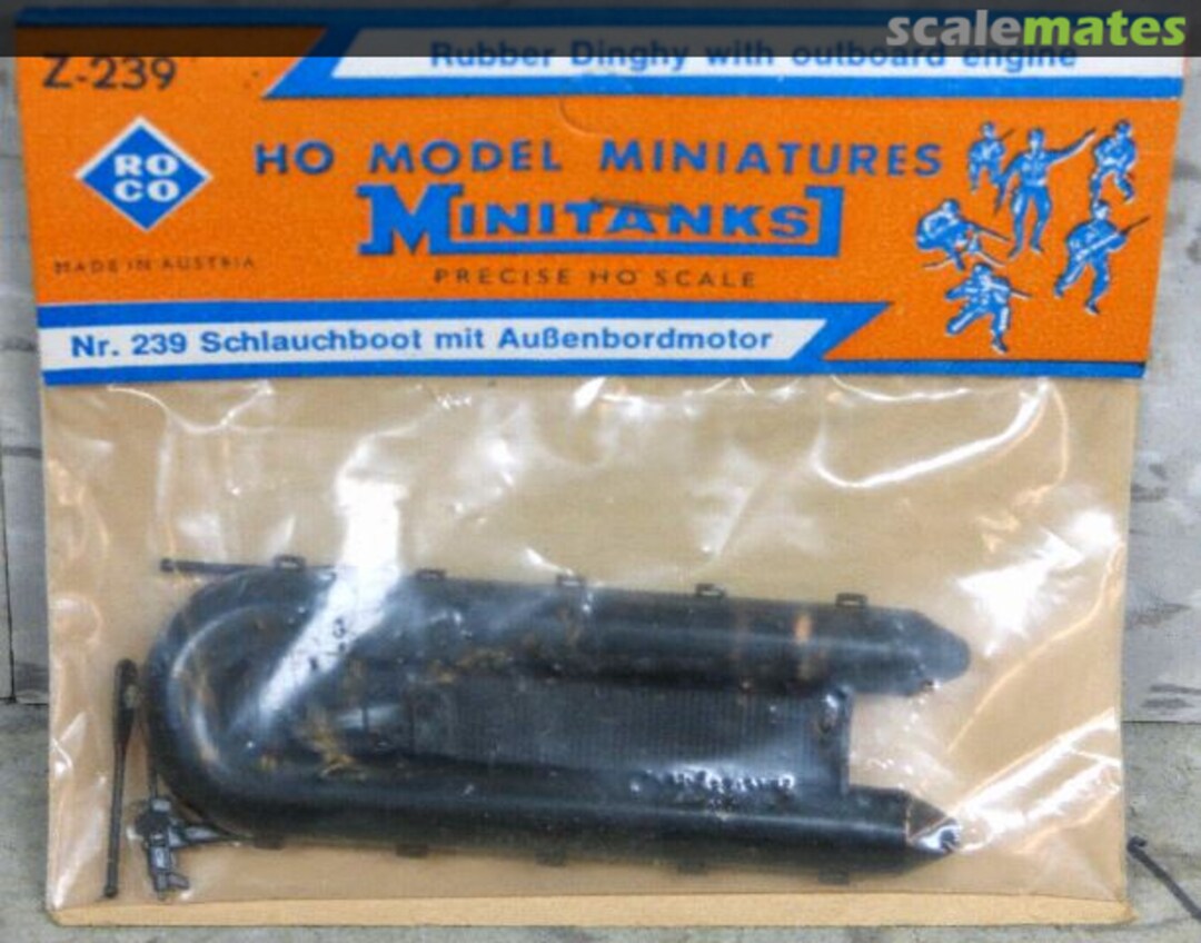 Boxart Rubber Dinghy with outboard engine Z-239 Roco Minitanks Boxart Rubber Dinghy with outboard engine Z-239 Roco Minitanks