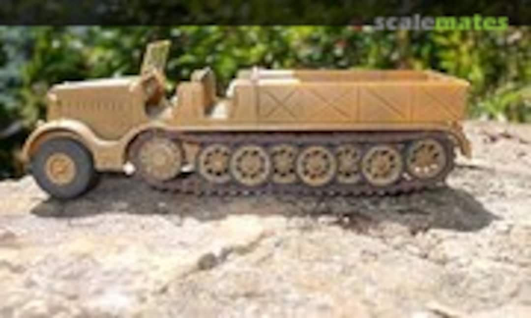 18 Tonner Zugmaschine FAMO with Bilstein Kran (Schatton Modellbau 4817)