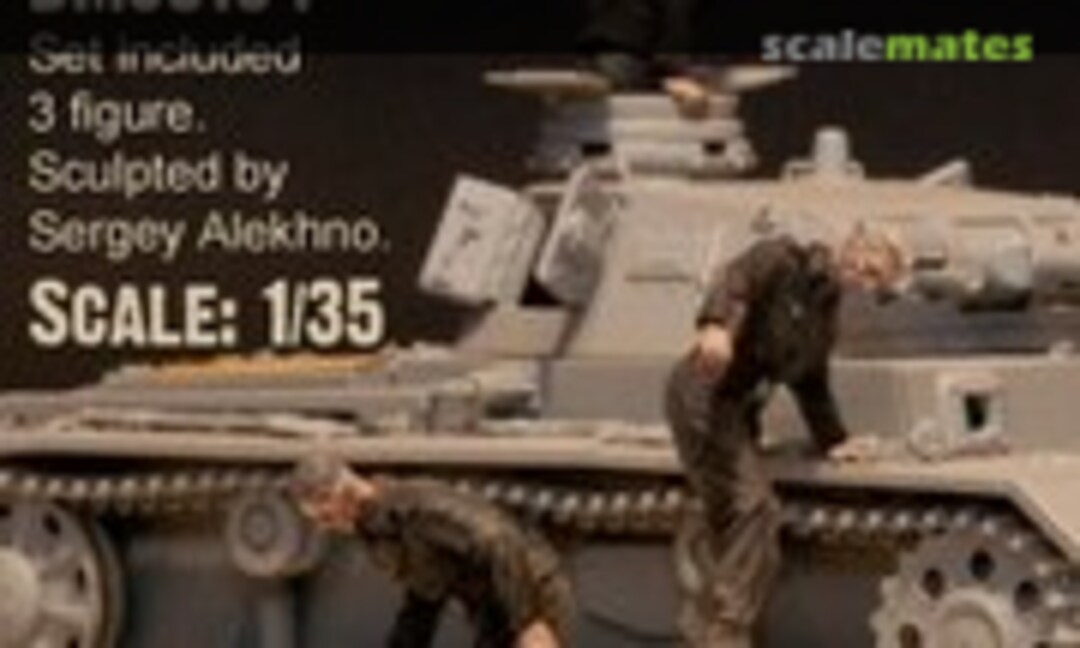 1:35 German tank crew. Evacuation, 1940-43 (3 figures) (DANmodels DM35104) DM35104