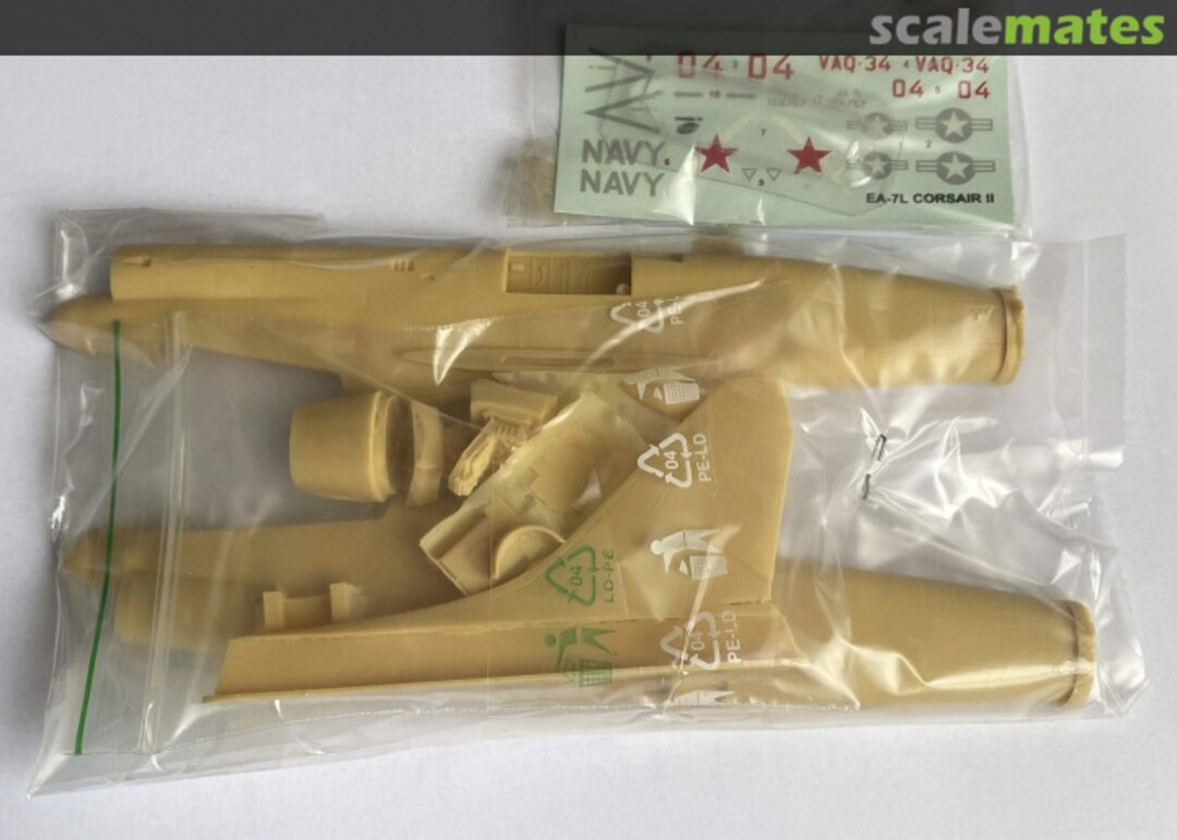 Contents LTV EA-7L Corsair II 7241 RVHP Contents LTV EA-7L Corsair II 7241 RVHP