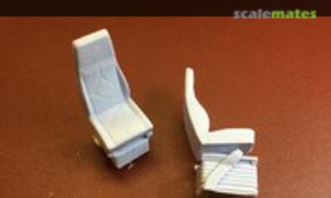 1:25 Kenworth Seat and Seat Base (pair) (Auslowe Model Accessories SEAT1) SEAT1