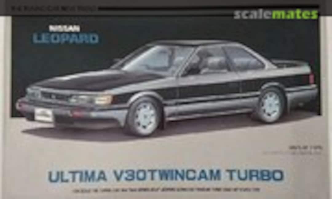 1:24 Nissan Leopard Ultima V30 Twin Cam Turbo UF31 (Aoshima 009871)