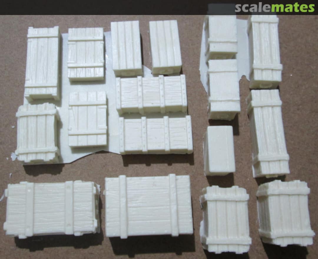 Contents 1/35 Crates set 35b2 Redog Models