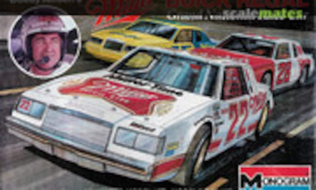1:24 #22 MILLER BUICK REGAL (Monogram 2298)