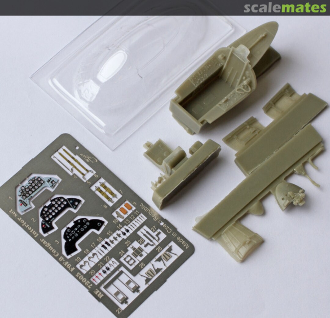 Contents Grumman F9F-8 Cougar 7205 CMR Contents Grumman F9F-8 Cougar 7205 CMR