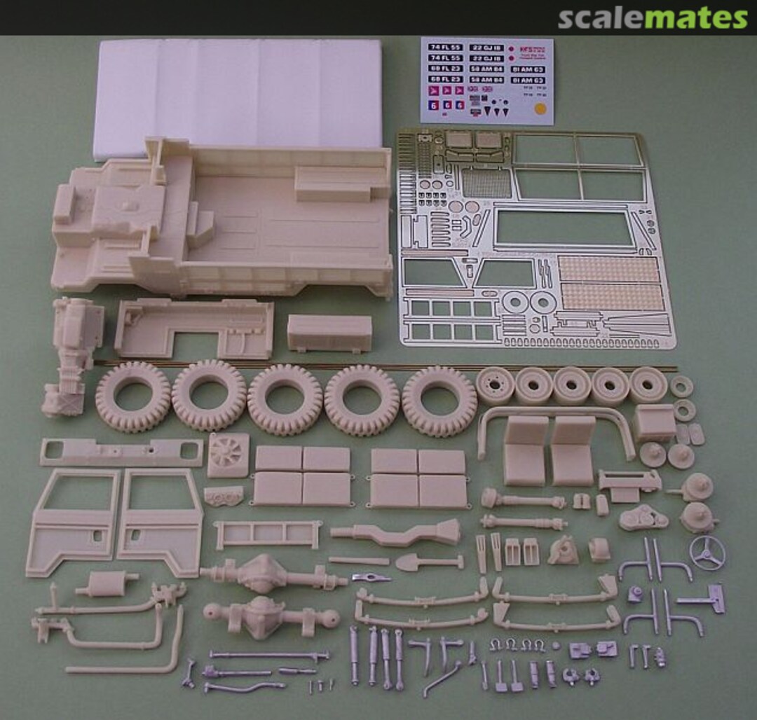 Contents Truck 4x4 1 Ton Forward Control TQ-204 Kit Form Services