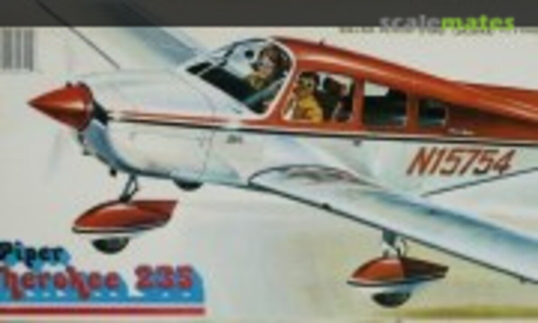 1:12 Piper Cherokee 235 (Comet 3651)