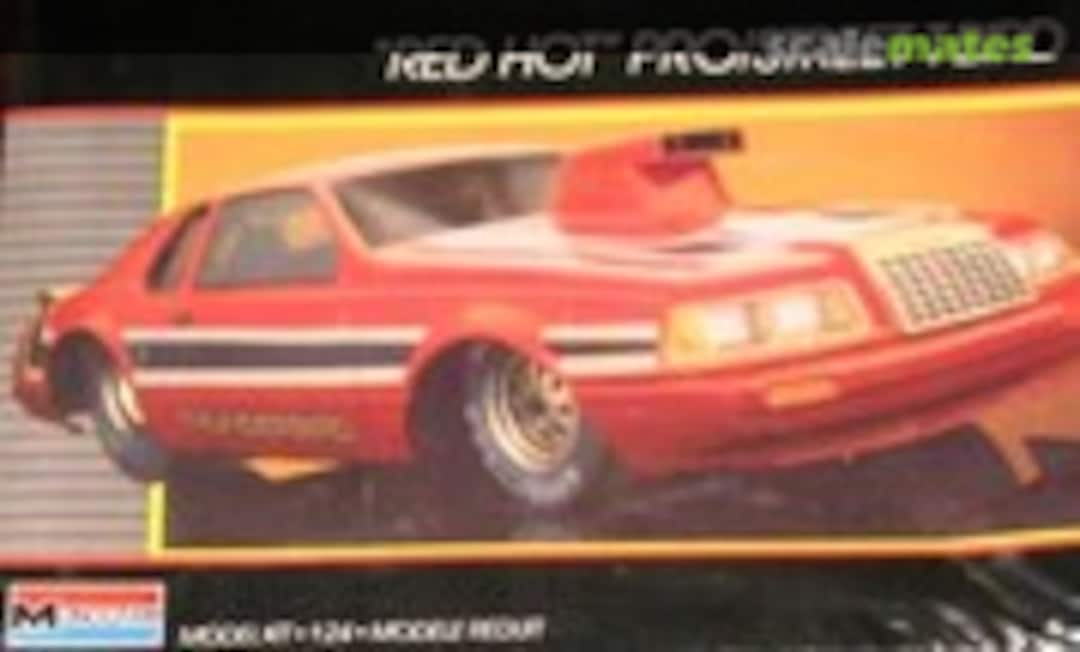 1:24 PRO/STREET T-BIRD (Monogram 2738)