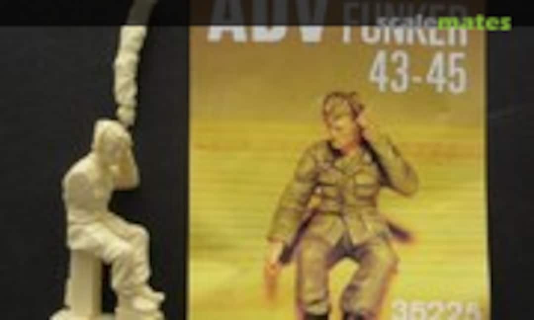 1:35 Funker 43-45 (ADV Azimut ADV35225)