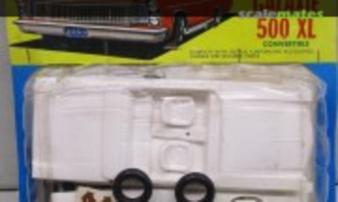 1:25 1965 Ford Galaxie 500 XL Convertible (Palmer Plastics 6564)