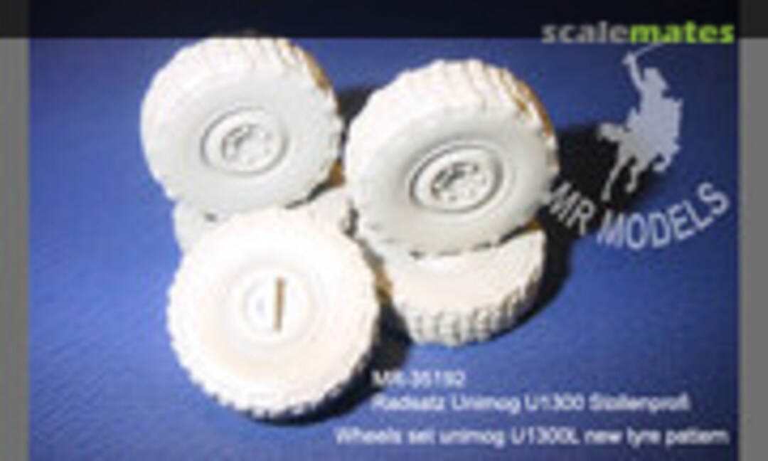 1:35 Rädersatz Unimog U1300 Stollenprofil (MR Modellbau MR-35192) MR-35192