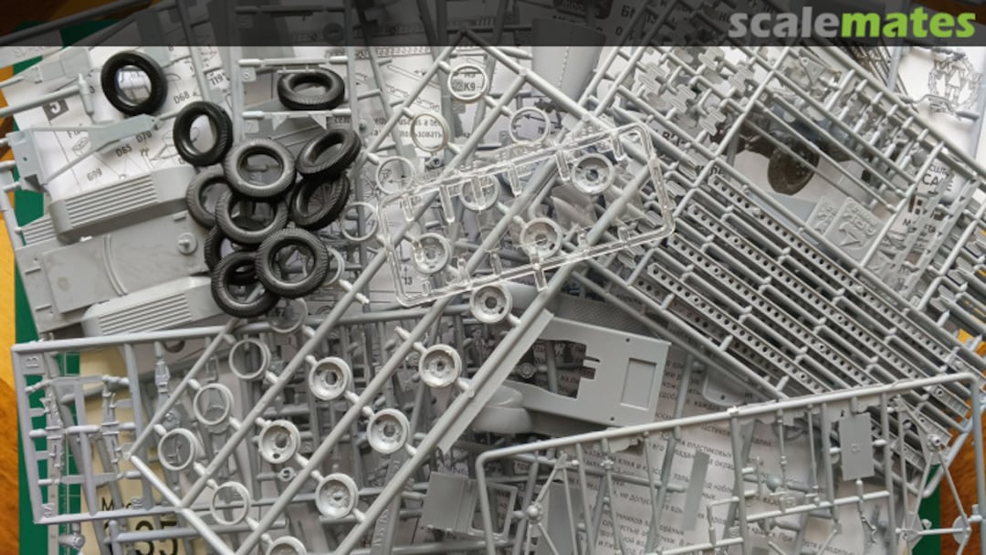 Contents BM-13 "Katyusha" 35040 Ark Models Contents BM-13 "Katyusha" 35040 Ark Models