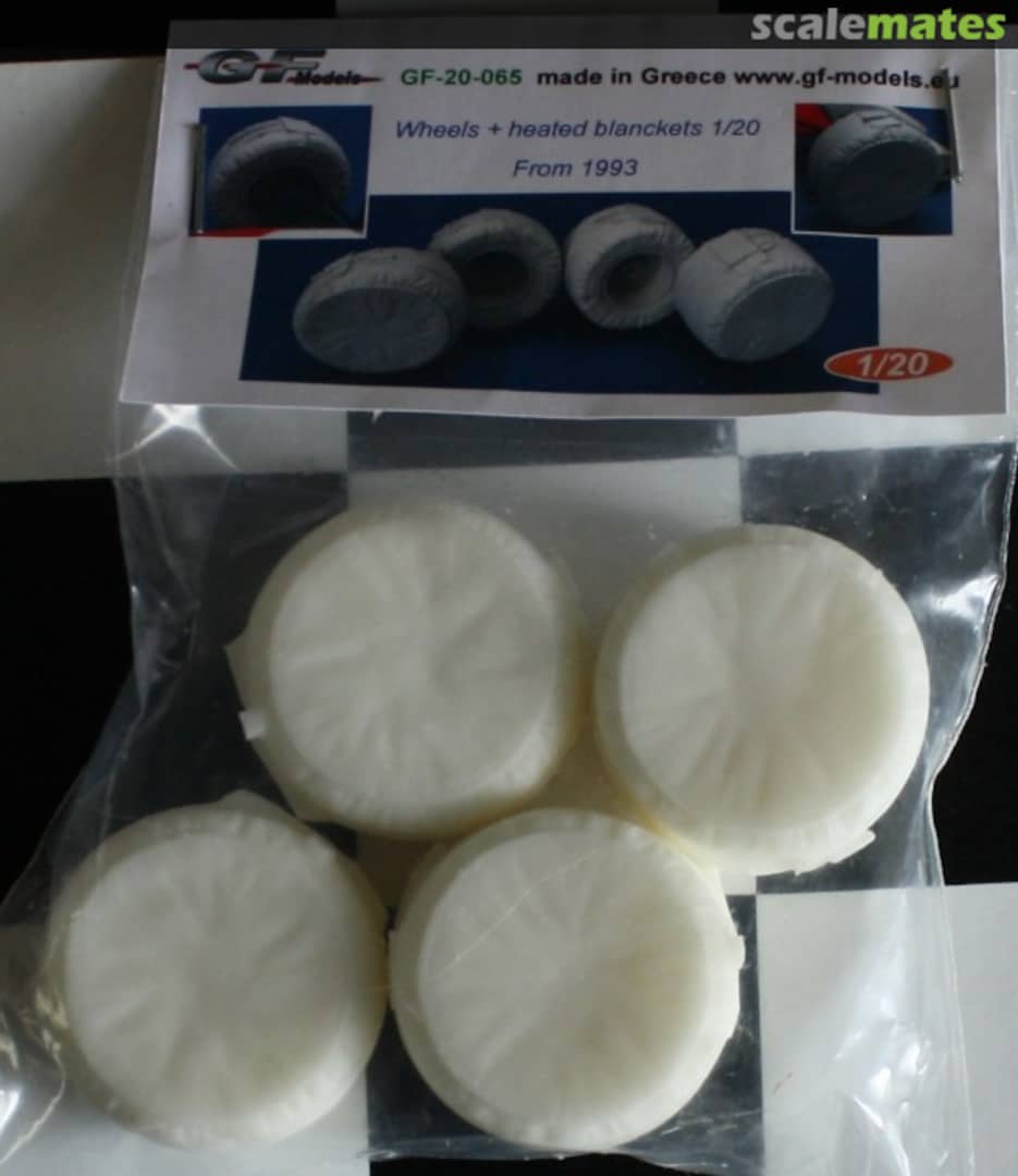 Boxart Wheels in heated blankets GF-20-065 GF Models Boxart Wheels in heated blankets GF-20-065 GF Models