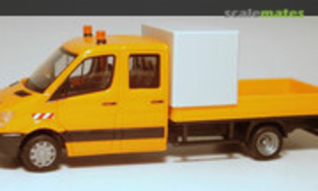 1:87 Mercedes Benz Sprinter DoKa Kommunal (Herpa 048286)