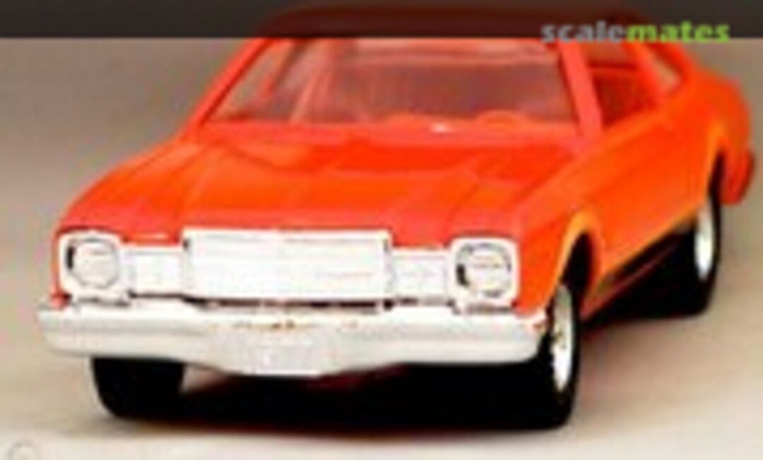 1:25 1977 Plymouth Volare Road Runner (MPC )