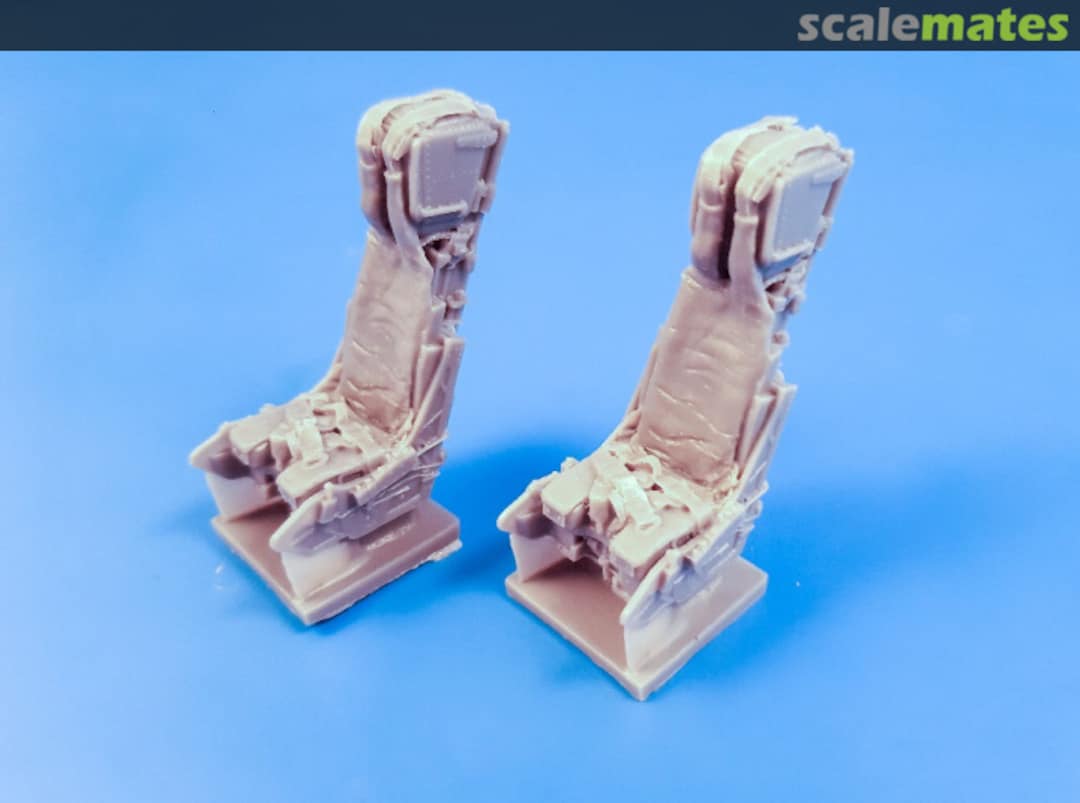 Boxart Panavia Tornado GR.1/GR.4 Martin-Baker Mk.10A Ejection Seat x2. (Harness draped over headrest) MST32100 MasterCasters Boxart Panavia Tornado GR.1/GR.4 Martin-Baker Mk.10A Ejection Seat x2. (Harness draped over headrest) MST32100 MasterCasters