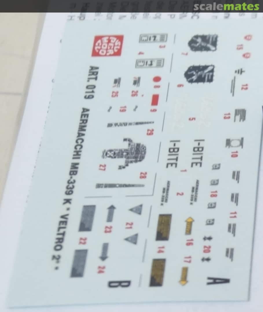 Contents Aermacchi MB-339 K 10-019 Supermodel Contents Aermacchi MB-339 K 10-019 Supermodel