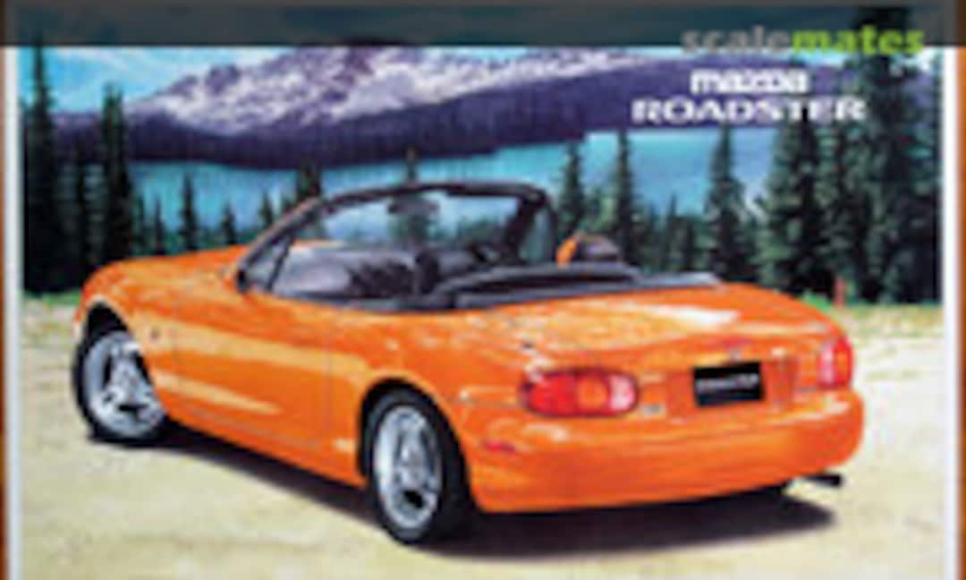1:24 Mazda Roadster (Aoshima 020999)