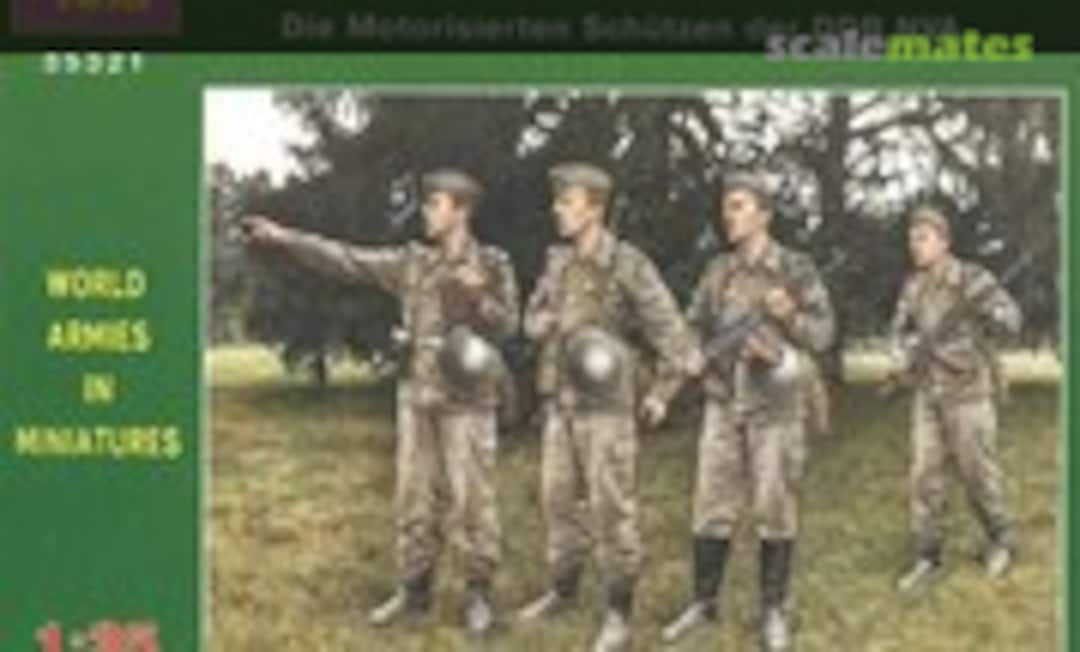1:35 GDR Army Motorized Rifles (ICM 35321) 35321