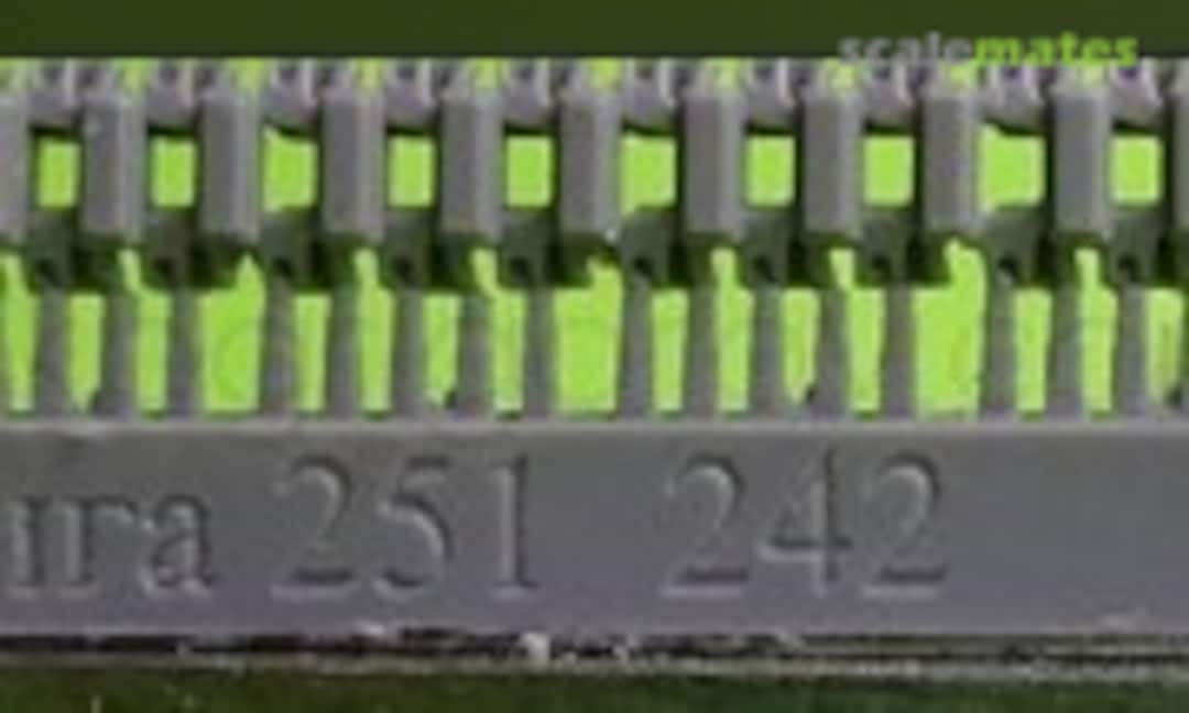 1:72 Sd.Kfz.251 & Sd.Kfz.11 tracks - type 1 (OKB Grigorov S72242) S72242