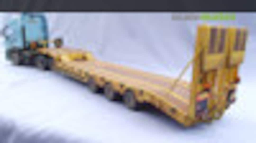 1:24 44 Tonne Tri Axle Step Frame Low Loader Trailer (Kit Form Services TQ-154)