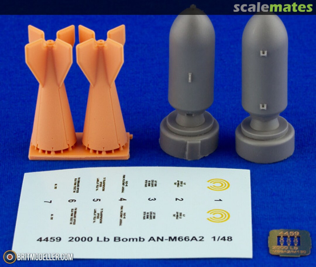Boxart 2000 Lb Bomb AN-M66A2 equipped with Conical Fin Assembly M130 (2 pcs.) 4459 CMK