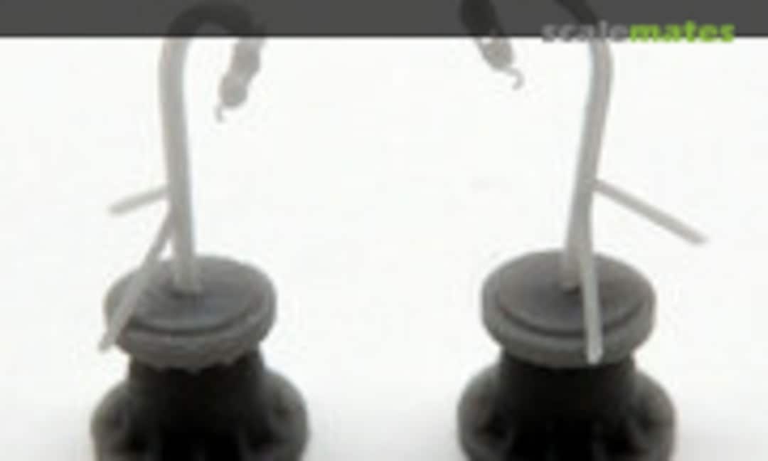 1:350 Small Vessel Davits (Black Cat Models AC350101) AC350101