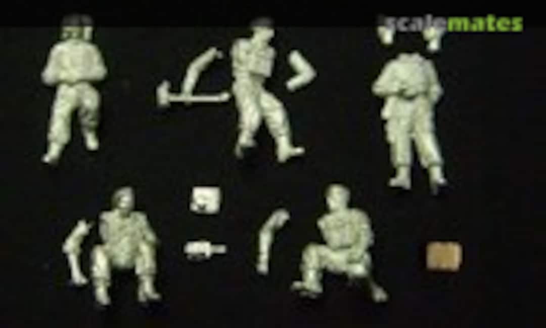 1:72 WWII British B.E.F. Tank Crew France 1940 (Wee Friends WFM72004)