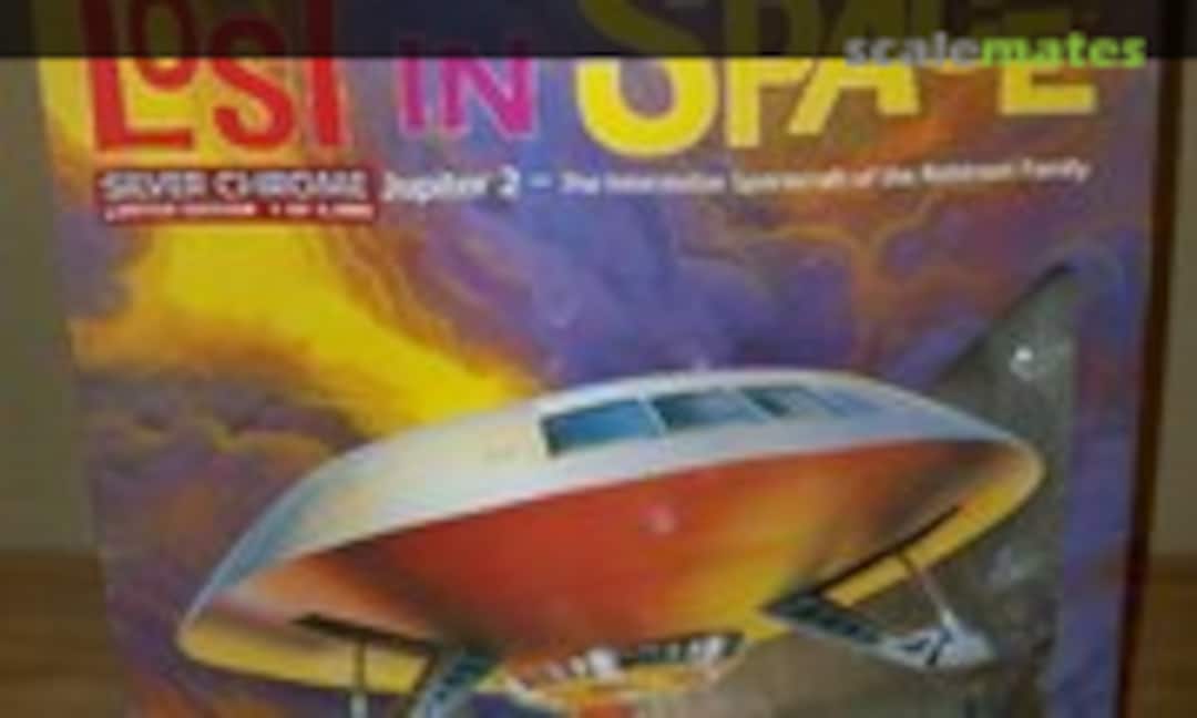 1:48 The Jupiter 2 (Polar Lights 8003)