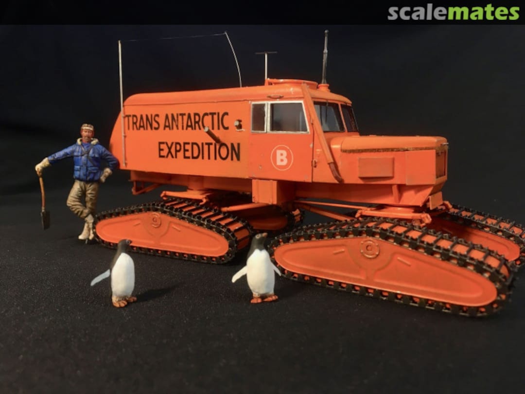Boxart Trans-Antarctic Expedition Tractor with figure NUK 5 NeOmega Boxart Trans-Antarctic Expedition Tractor with figure NUK 5 NeOmega