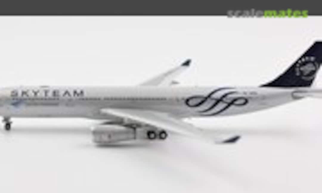 1:400 Garuda Indonesia Airbus A330-300 (NG Models 62010)