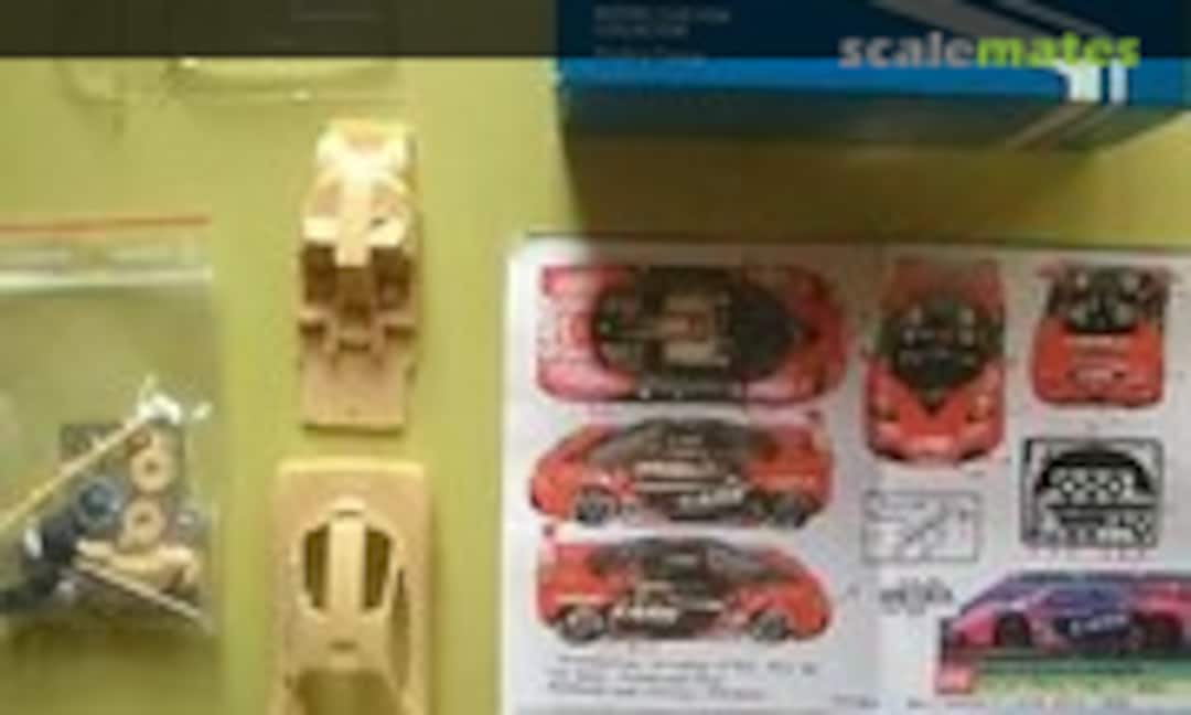 1:43 McLaren F1 GTR "Lark" (Provence Moulage K*) K*