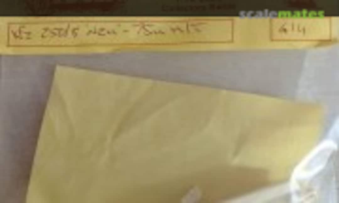 1:76 Sd.kfz. 250/8 neu 75mm H/T (Cromwell Models G14) G14