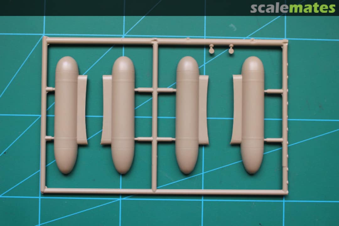 Boxart 44 - Gallon drop tank arta004 Artillery models Boxart 44 - Gallon drop tank arta004 Artillery models