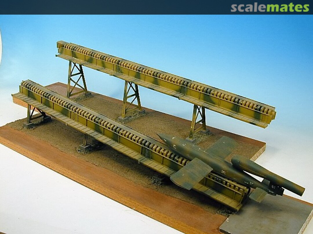 Boxart V1 Flying Bomb & Full Ramp W002 Accurate Armour Boxart V1 Flying Bomb & Full Ramp W002 Accurate Armour