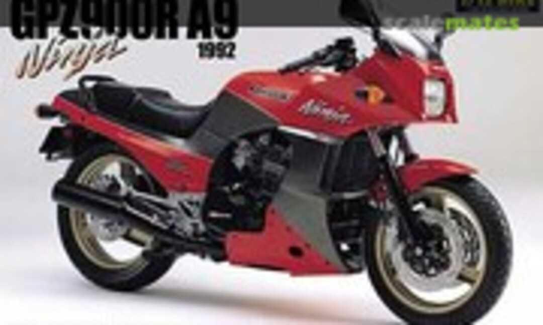 1:12 Kawasaki GPZ900R A9 Ninja 1992 (Aoshima 002889)
