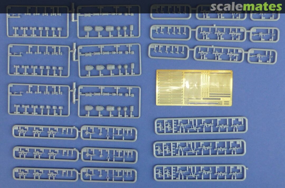 Contents Weapon & Equipment Set 35GM0026 Gecko Models Contents Weapon & Equipment Set 35GM0026 Gecko Models