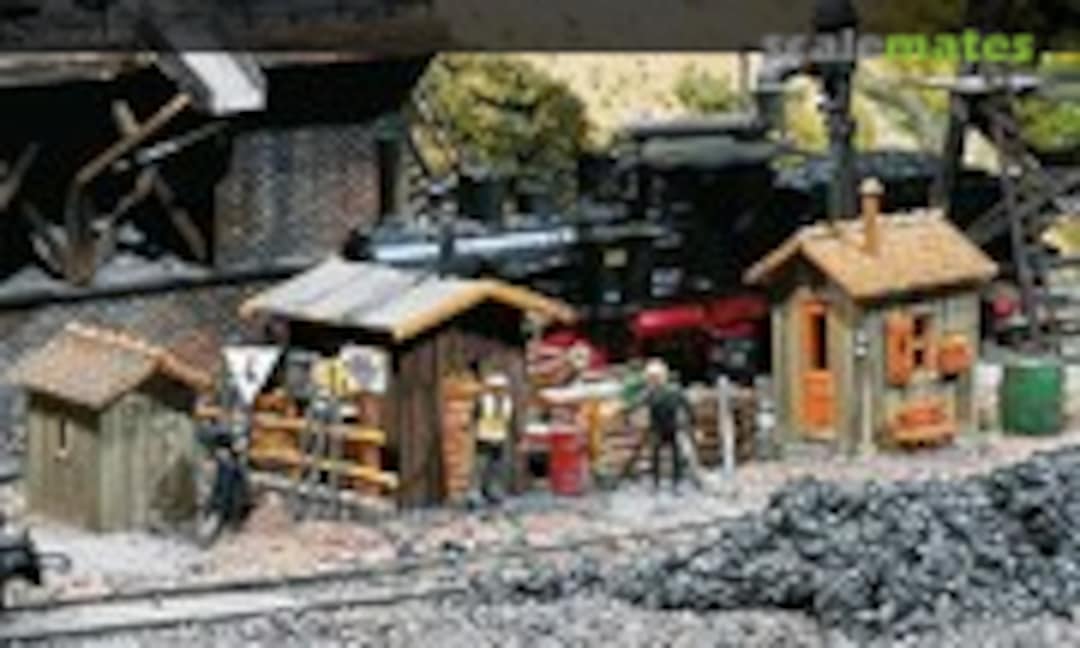 3 trackside shanties (Faller 120140)