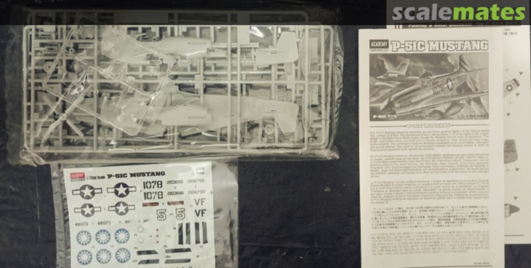 Contents P-51C Mustang 1616 Academy Contents P-51C Mustang 1616 Academy